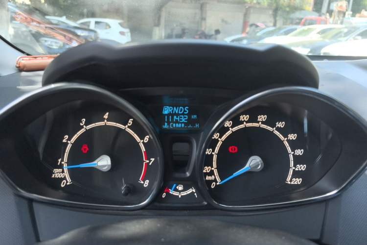 Used Ford Fiesta 2013 Sedan 1.5L Automatic Fashion Edition Odometer Close Up