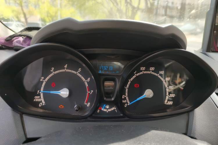Used Ford Fiesta 2013 Hatchback 1.5L Manual Fashion Edition Odometer Close Up