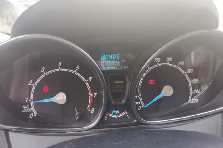 Used Ford Fiesta 2013 Sedan 1.5L Automatic Fashion Edition Odometer Close Up