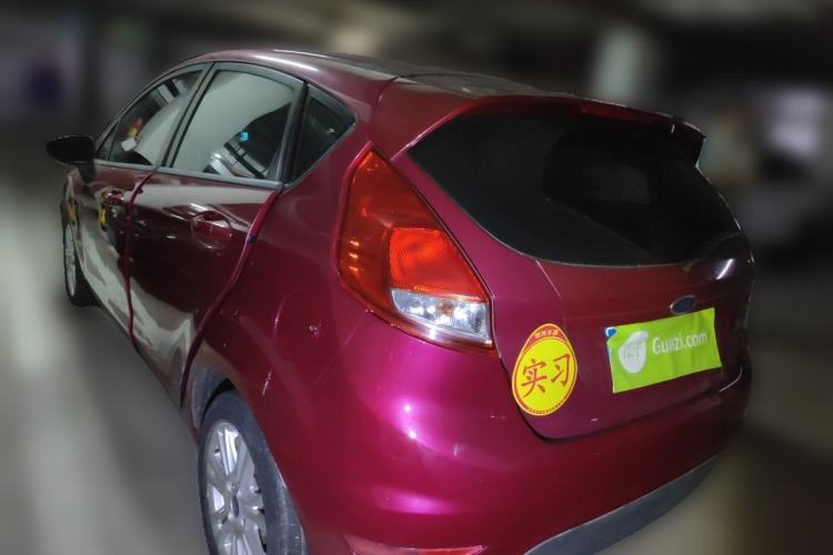 Used Ford Fiesta 2013 Hatchback 1.5L Automatic Fashion Edition Rear Left 45 Deg