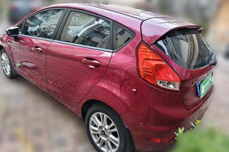 Used Ford Fiesta 2013 Hatchback 1.5L Automatic Fashion Edition Rear Left 45 Deg