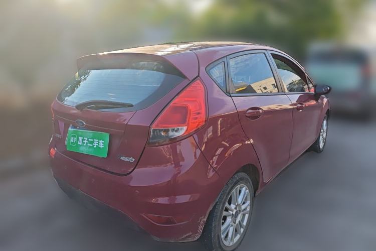 Used Ford Fiesta 2013 Hatchback 1.5L Automatic Fashion Edition Rear Right 45 Deg