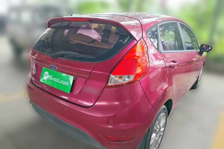 Used Ford Fiesta 2013 Hatchback 1.5L Automatic Fashion Edition Rear Right 45 Deg