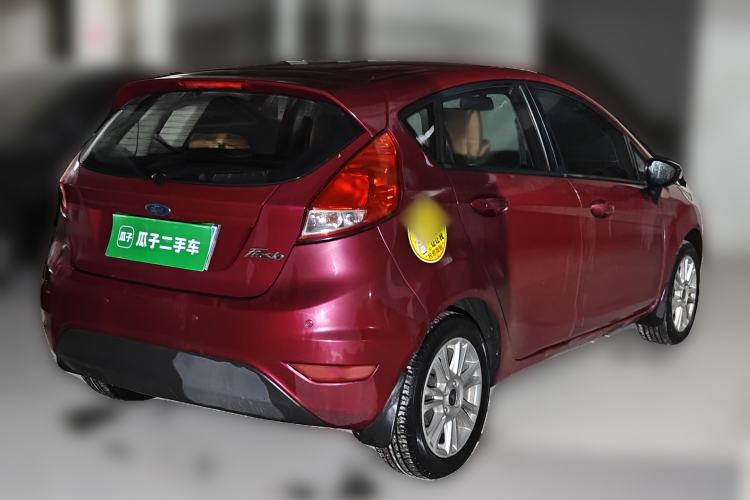 Used Ford Fiesta 2013 Hatchback 1.5L Automatic Fashion Edition Rear Right 45 Deg