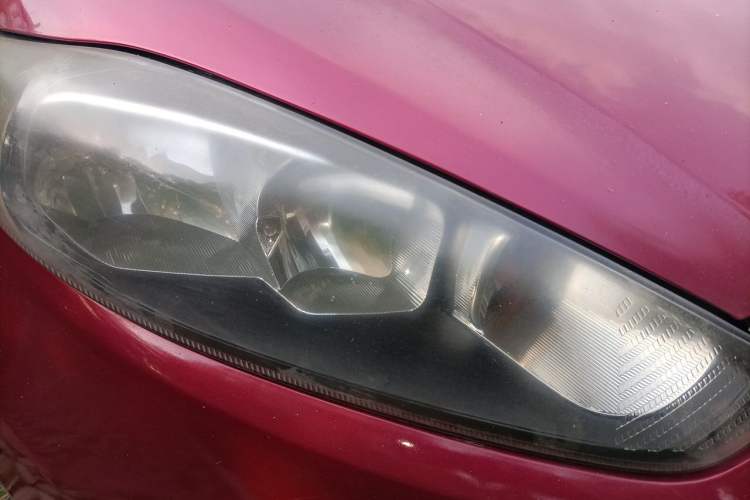 Used Ford Fiesta 2013 Hatchback 1.5L Manual Fashion Edition Right Front Headlight