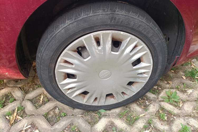 Used Ford Fiesta 2013 Hatchback 1.5L Manual Fashion Edition Right Front Wheel Hub