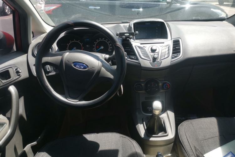 Used Ford Fiesta 2013 Hatchback 1.5L Manual Fashion Edition Steering Wheel