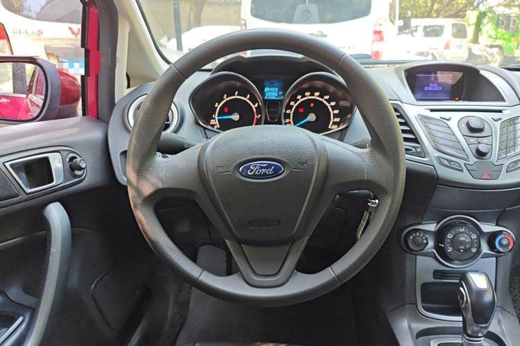 Used Ford Fiesta 2013 Hatchback 1.5L Automatic Fashion Edition Steering Wheel
