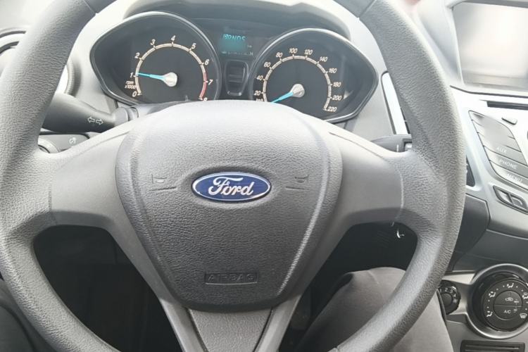 Used Ford Fiesta 2013 Hatchback 1.5L Automatic Fashion Edition Steering Wheel