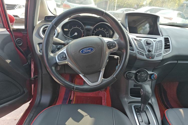 Used Ford Fiesta 2013 Hatchback 1.5L Automatic Prestige Model Steering Wheel