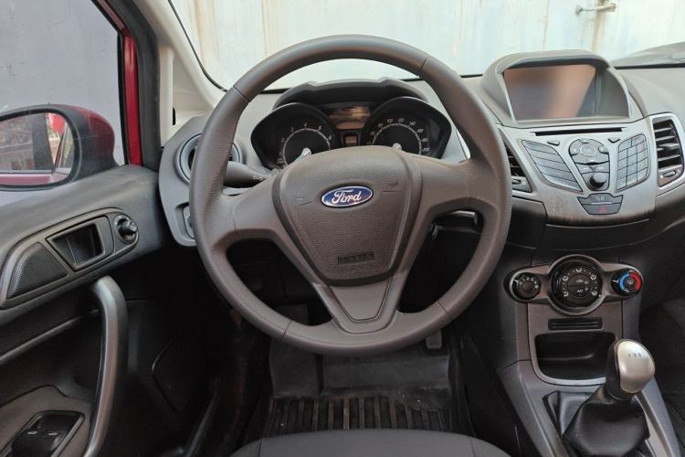 Used Ford Fiesta 2013 Hatchback 1.5L Manual Fashion Edition Steering Wheel