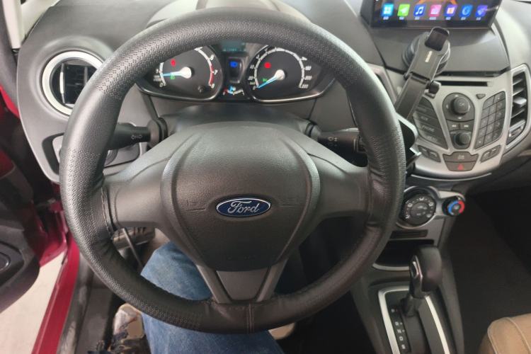Used Ford Fiesta 2013 Hatchback 1.5L Automatic Fashion Edition Steering Wheel