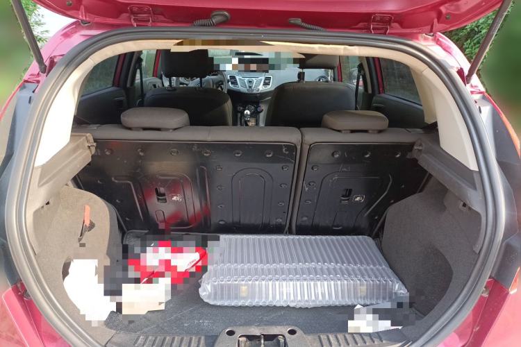 Used Ford Fiesta 2013 Hatchback 1.5L Manual Fashion Edition Trunk