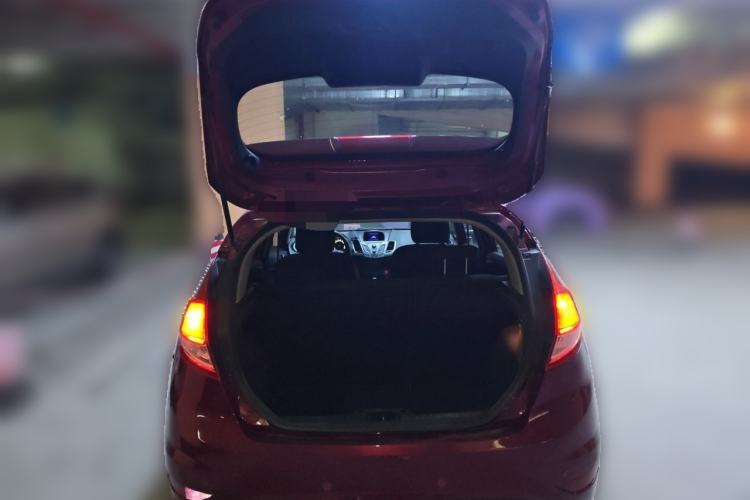 Used Ford Fiesta 2013 Hatchback 1.5L Automatic Fashion Edition Trunk