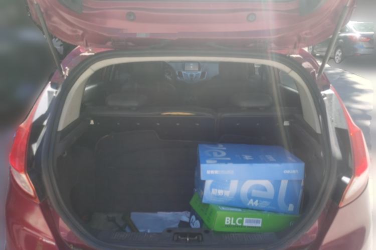 Used Ford Fiesta 2013 Hatchback 1.5L Automatic Fashion Edition Trunk