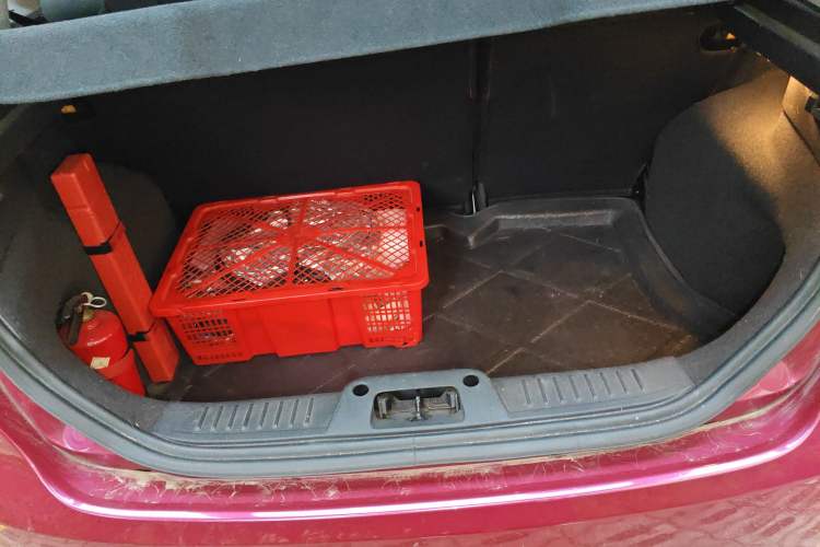 Used Ford Fiesta 2013 Hatchback 1.5L Automatic Fashion Edition Trunk