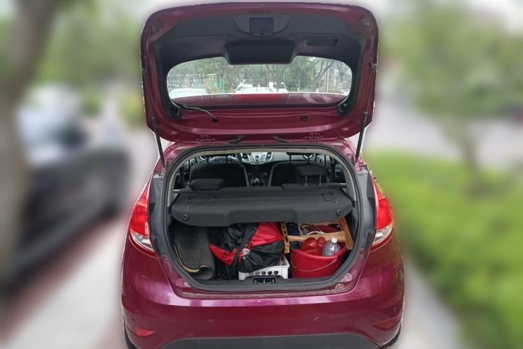 Used Ford Fiesta 2013 Hatchback 1.5L Automatic Fashion Edition Trunk