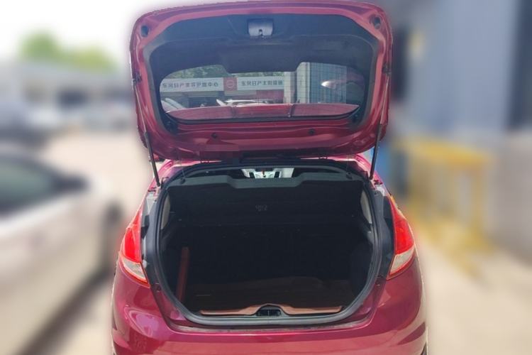 Used Ford Fiesta 2013 Hatchback 1.5L Automatic Fashion Edition Trunk