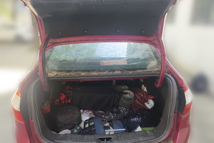 Used Ford Fiesta 2013 Sedan 1.5L Automatic Fashion Edition Trunk