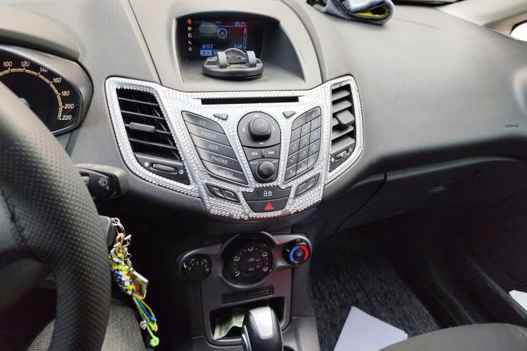 Used Ford Fiesta 2013 Hatchback 1.5L Automatic Fashion Edition Audio And AC Panel