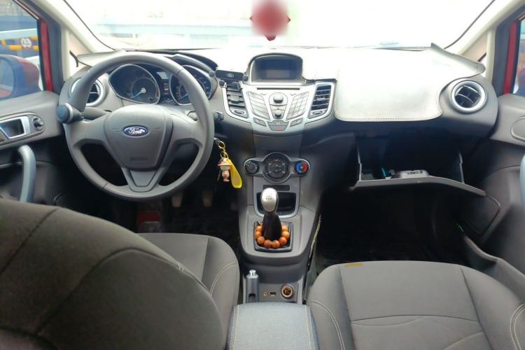 Used Ford Fiesta 2013 Hatchback 1.5L Manual Fashion Edition Center Console