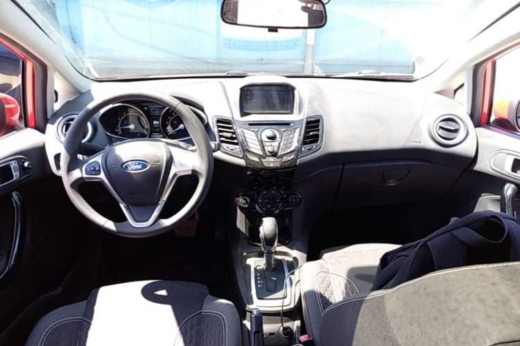 Used Ford Fiesta 2013 Hatchback 1.5L Automatic Sport Model Center Console