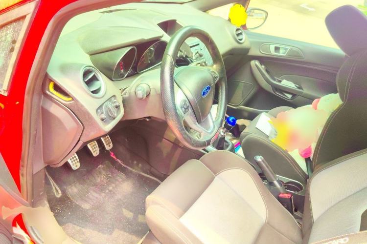 Used Ford Fiesta 2013 1.6T ST Driver Seat