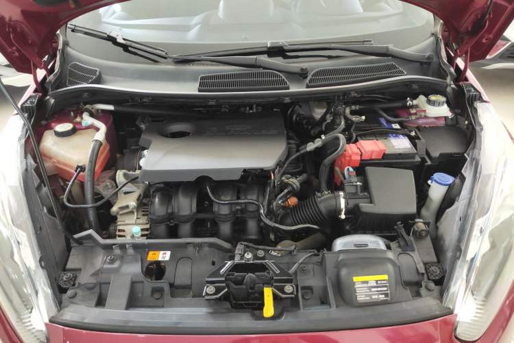 Used Ford Fiesta 2013 Hatchback 1.5L Automatic Fashion Edition Engine Bay