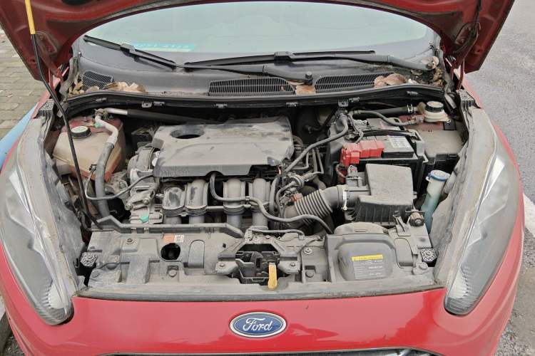 Used Ford Fiesta 2013 Hatchback 1.5L Manual Fashion Edition Engine Bay
