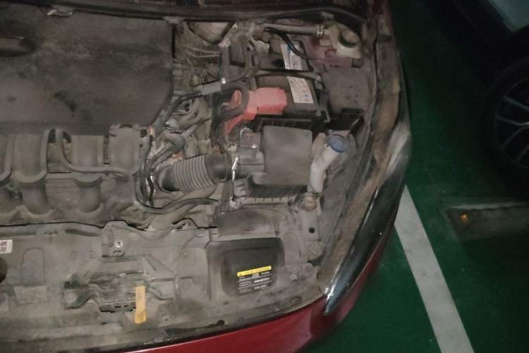 Used Ford Fiesta 2013 Sedan 1.5L Automatic Fashion Edition Engine Bay Left