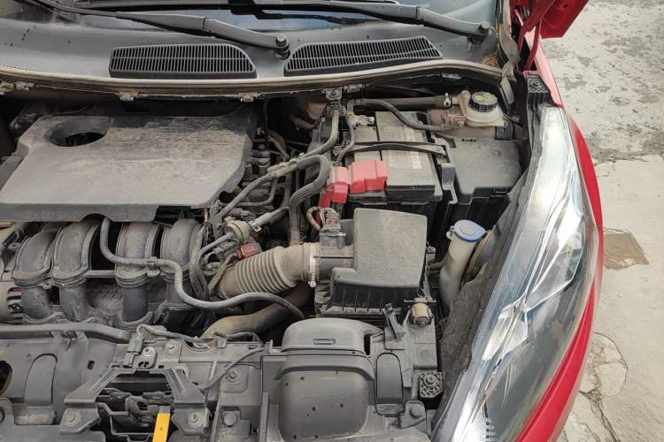 Used Ford Fiesta 2013 Hatchback 1.5L Automatic Fashion Edition Engine Bay Left