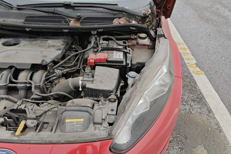 Used Ford Fiesta 2013 Hatchback 1.5L Manual Fashion Edition Engine Bay Left