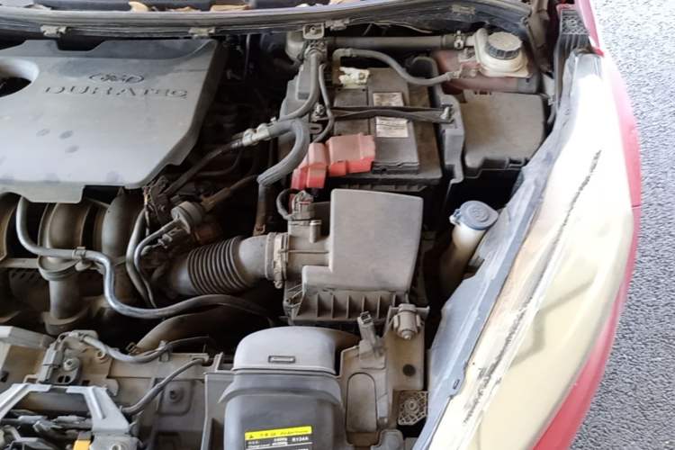 Used Ford Fiesta 2013 Hatchback 1.5L Automatic Sport Model Engine Bay Left
