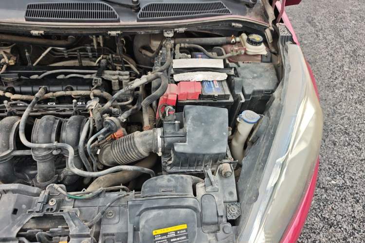 Used Ford Fiesta 2013 Hatchback 1.5L Automatic Prestige Model Engine Bay Left