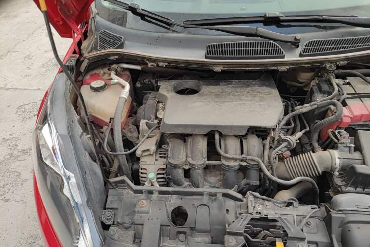 Used Ford Fiesta 2013 Hatchback 1.5L Automatic Fashion Edition Engine Bay Right