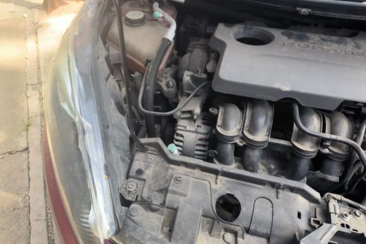 Used Ford Fiesta 2013 Sedan 1.5L Automatic Prestige Model Engine Bay Right