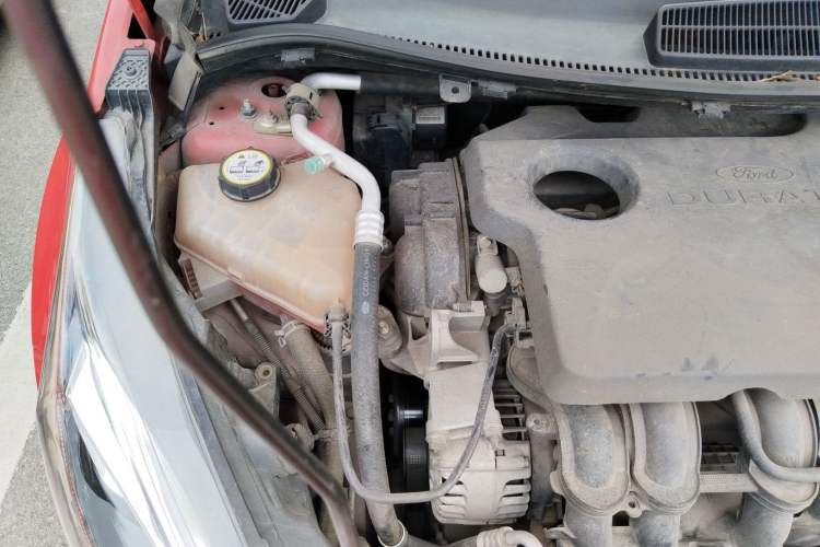 Used Ford Fiesta 2013 Hatchback 1.5L Automatic Fashion Edition Engine Bay Right