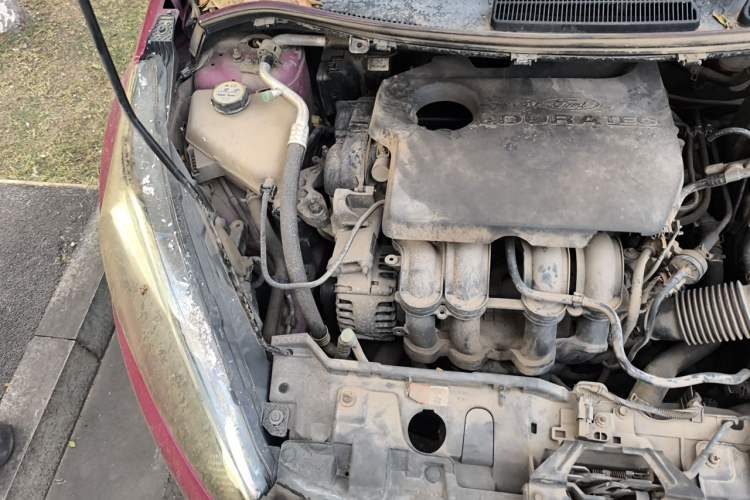Used Ford Fiesta 2013 Hatchback 1.5L Automatic Fashion Edition Engine Bay Right
