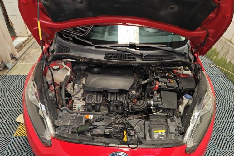 Used Ford Fiesta 2013 Hatchback 1.5L Automatic Fashion Edition Engine Bay