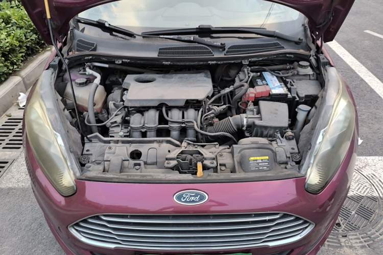 Used Ford Fiesta 2013 Hatchback 1.5L Automatic Fashion Edition Engine Bay