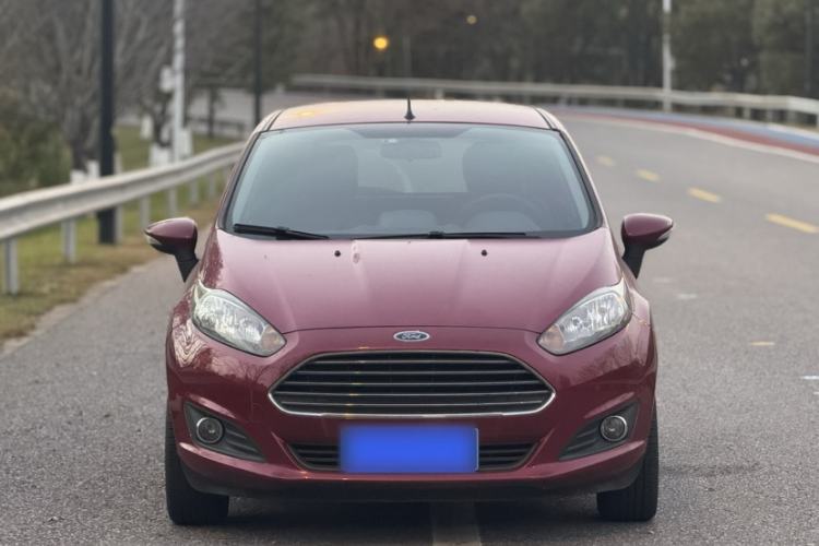Used Ford Fiesta 2013 Hatchback 1.5L Automatic Fashion Edition Exterior 1