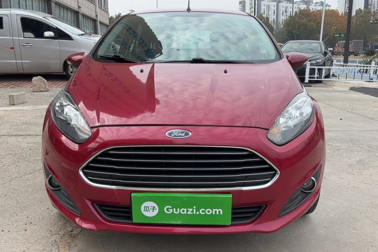 Used Ford Fiesta 2013 Hatchback 1.5L Automatic Fashion Edition Exterior 1