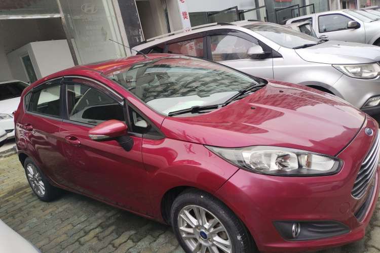 Used Ford Fiesta 2013 Hatchback 1.5L Automatic Prestige Model Exterior 2