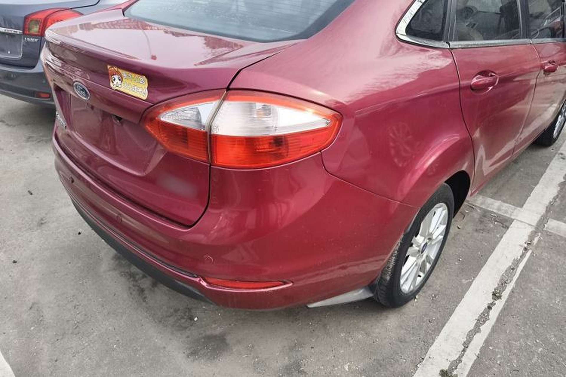 Used Ford Fiesta 2013 Sedan 1.5L Automatic Fashion Edition Exterior 3