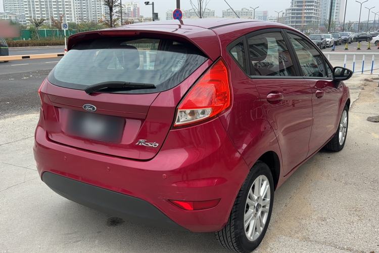 Used Ford Fiesta 2013 Hatchback 1.5L Automatic Fashion Edition Exterior 3