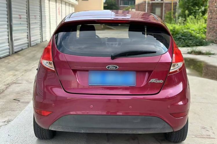 Used Ford Fiesta 2013 Hatchback 1.5L Automatic Fashion Edition Exterior 4