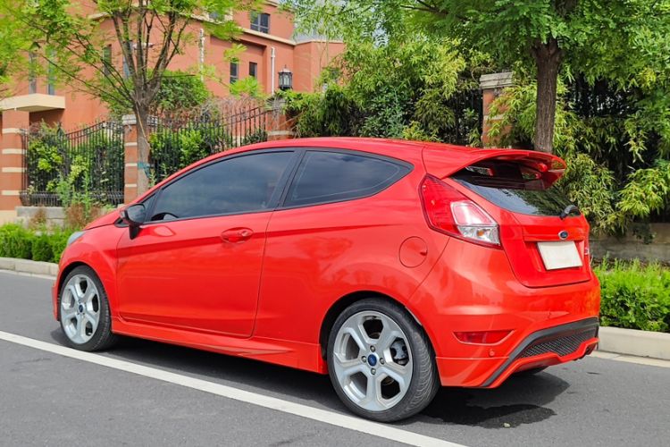 Used Ford Fiesta 2013 1.6T ST Exterior 4