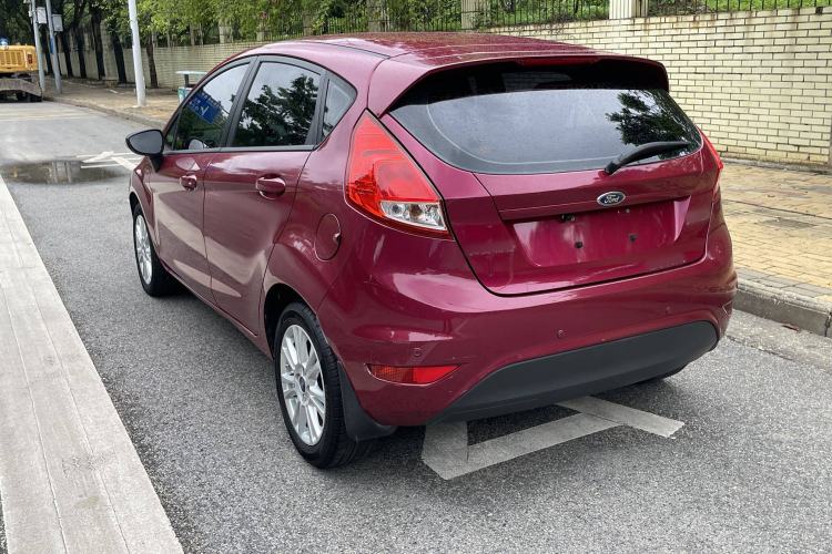 Used Ford Fiesta 2013 Hatchback 1.5L Automatic Fashion Edition Exterior 4