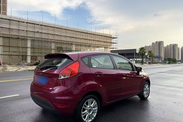 Used Ford Fiesta 2013 Hatchback 1.5L Automatic Fashion Edition Exterior 4