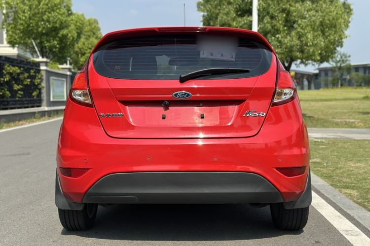 Used Ford Fiesta 2013 Hatchback 1.5L Automatic Fashion Edition Exterior 4